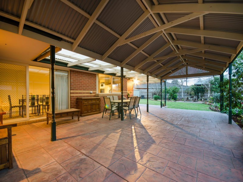 32 Hunt Drive, Seaford VIC 3198