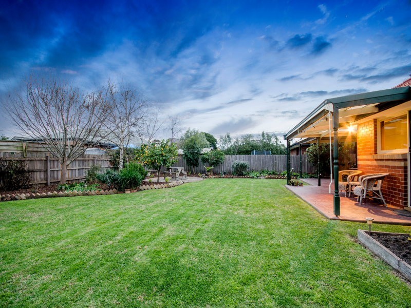 32 Hunt Drive, Seaford VIC 3198