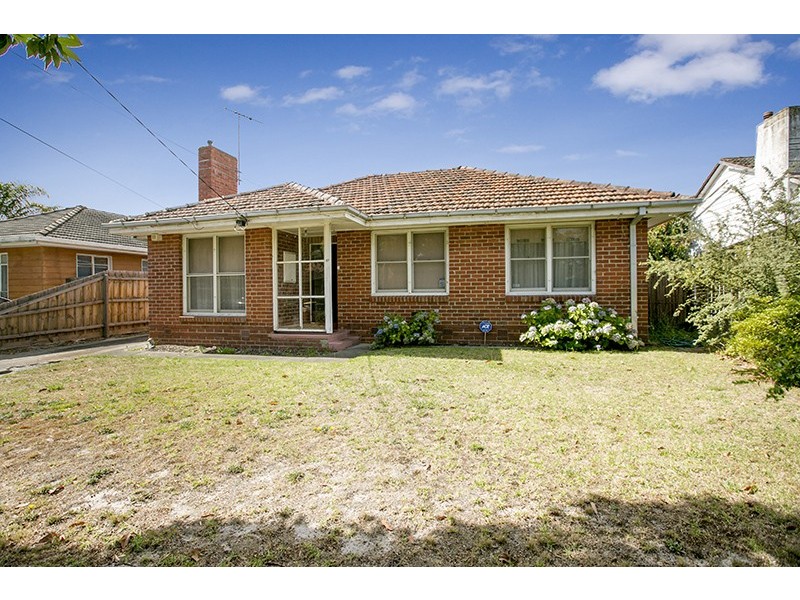17 Pine Street, Frankston North VIC 3200
