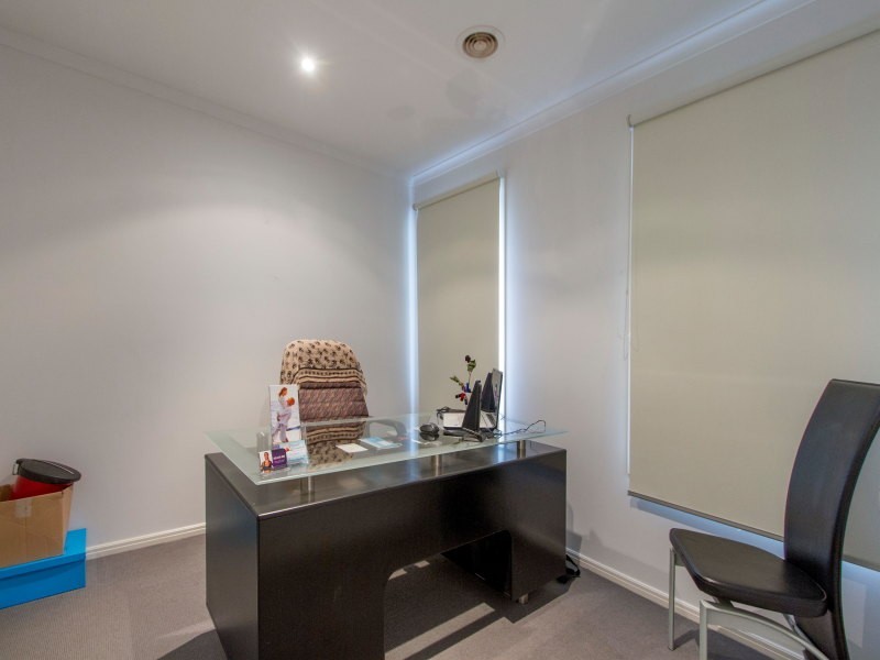 2A Olive Grove, Frankston VIC 3199