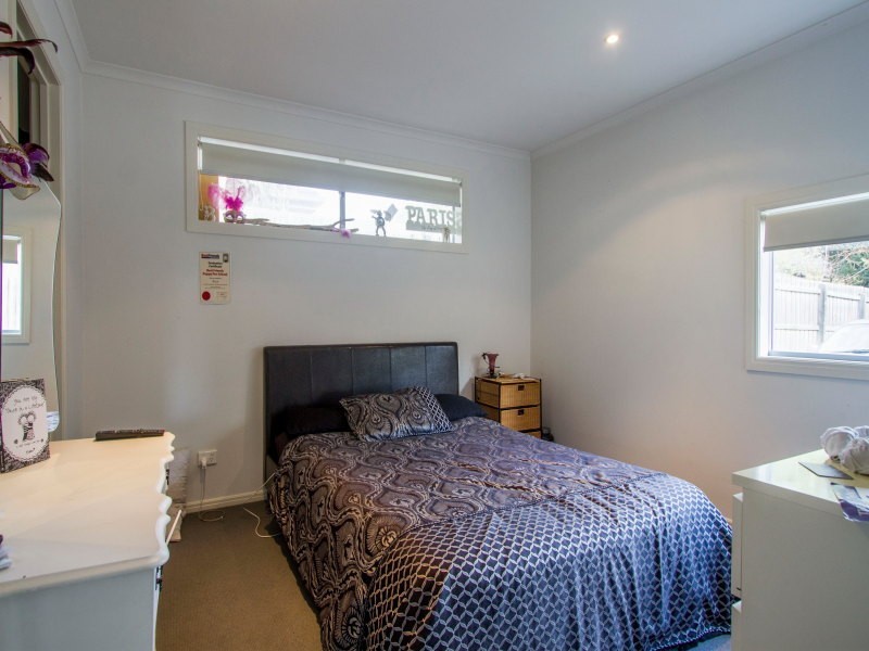 2A Olive Grove, Frankston VIC 3199