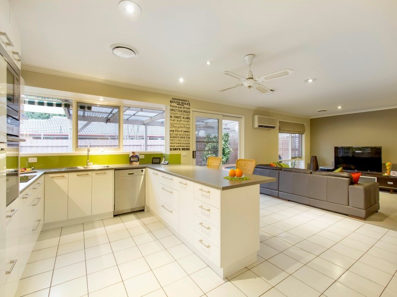 80 Warrawee Circuit, Frankston VIC 3199