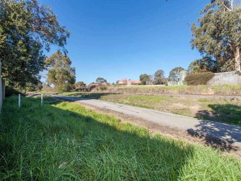 84 Lipton Drive, Frankston VIC 3199