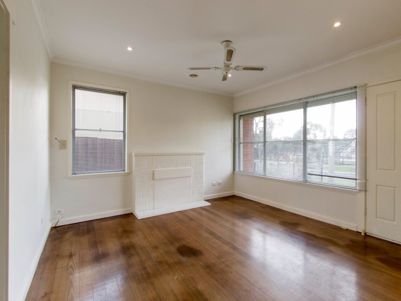 74 Forest Drive, Frankston North VIC 3200