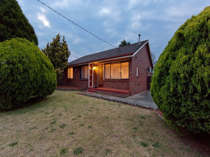 3 Lobator Street, Frankston North VIC 3200