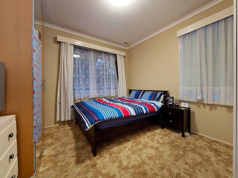 3 Lobator Street, Frankston North VIC 3200