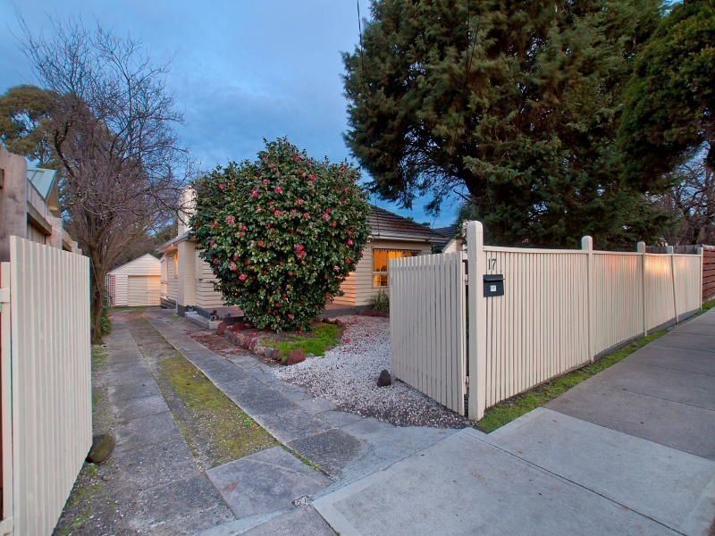 17 Foot Street, Frankston VIC 3199