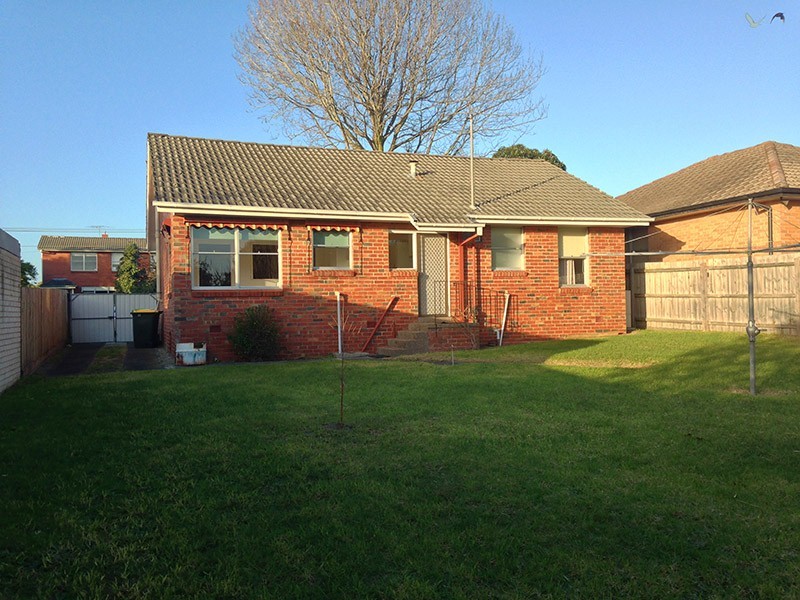 27 Armata Crescent, Frankston North VIC 3200