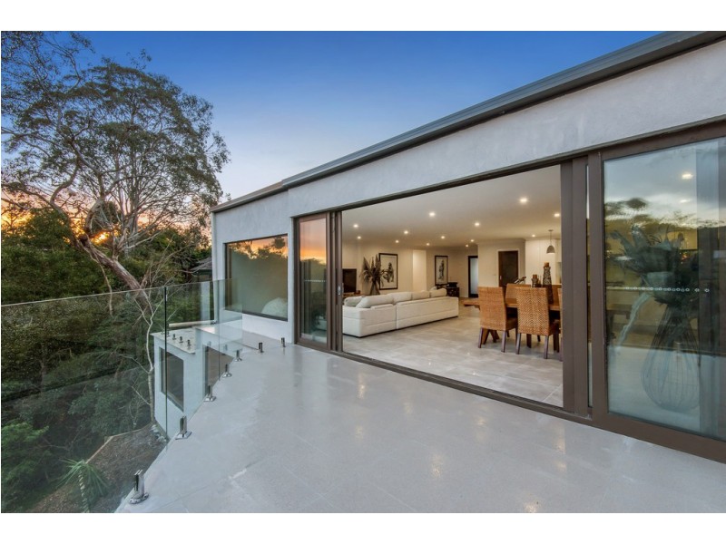 60 Woolston Drive, Frankston South VIC 3199