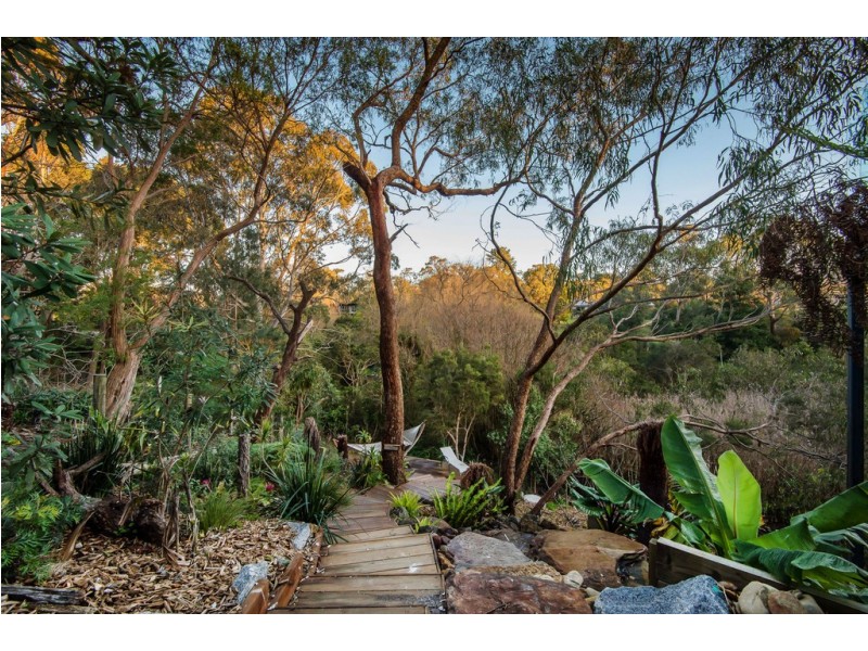 60 Woolston Drive, Frankston South VIC 3199