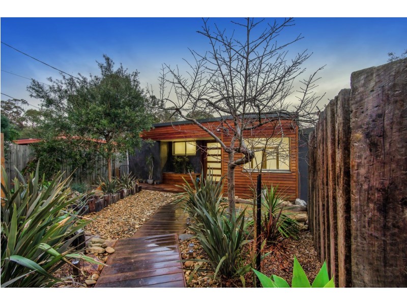 60 Woolston Drive, Frankston South VIC 3199