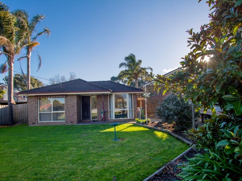 17 Ellwood Drive, Pearcedale VIC 3912