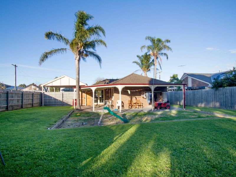 17 Ellwood Drive, Pearcedale VIC 3912