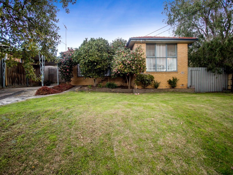 110 Karingal Drive, Frankston VIC 3199