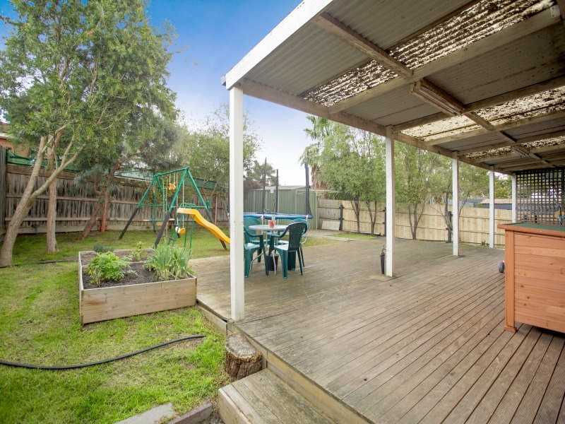 110 Karingal Drive, Frankston VIC 3199