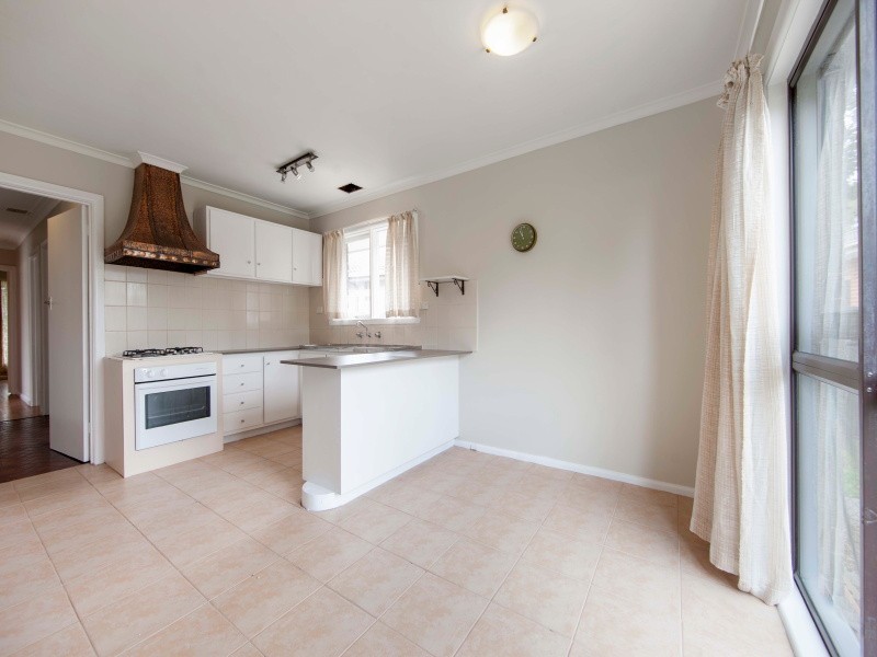 8 Marion Street, Seaford VIC 3198