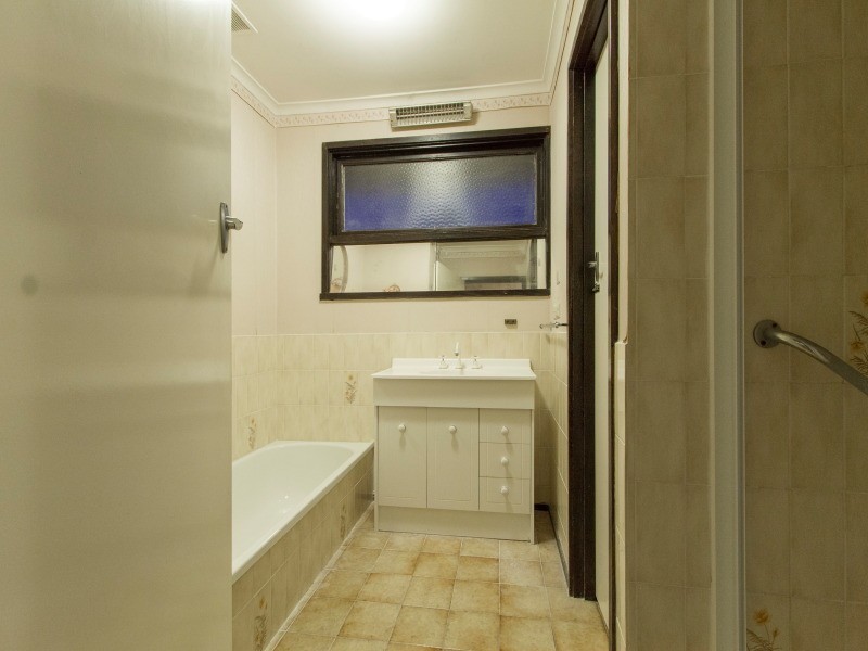 2 Mayfair Court, Frankston VIC 3199