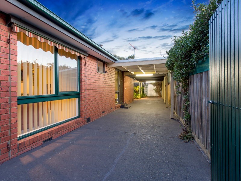 30 Tantani Street, Frankston VIC 3199