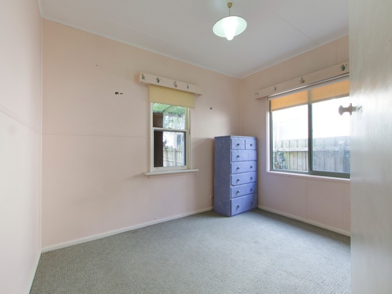 1 Roberta Grove, Frankston VIC 3199