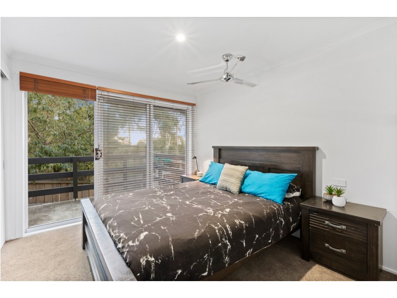 18 Ballymore Court, Frankston VIC 3199