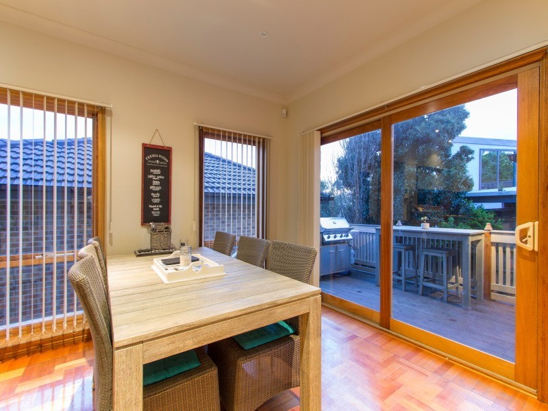 1/8 Ithaca Road, Frankston South VIC 3199