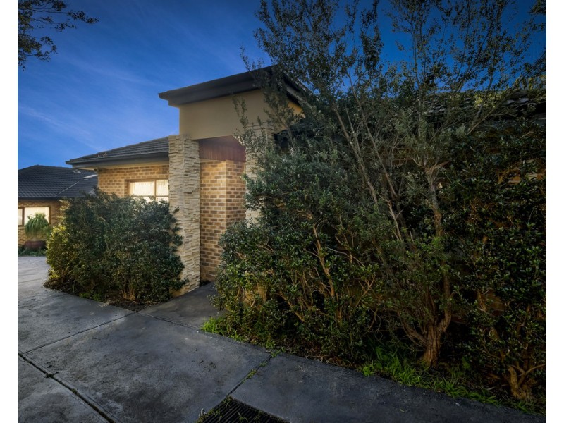 2/8 Ithaca Road, Frankston South VIC 3199