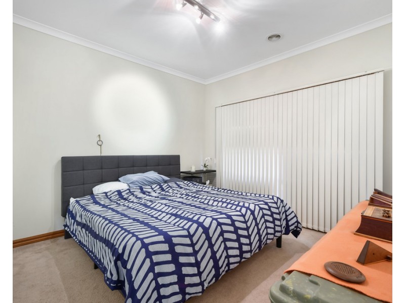 2/8 Ithaca Road, Frankston South VIC 3199