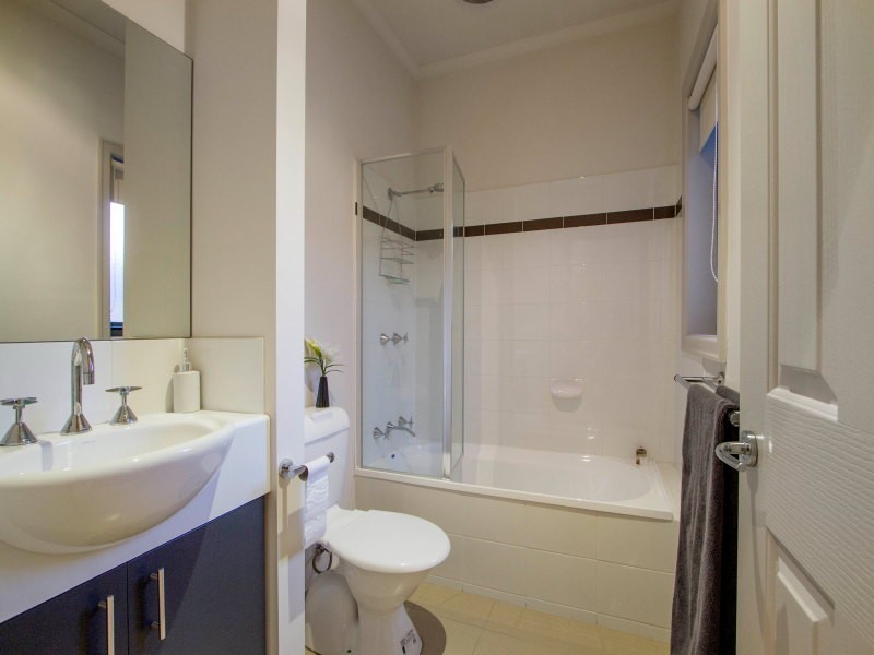 7/49B Culcairn Drive, Frankston South VIC 3199