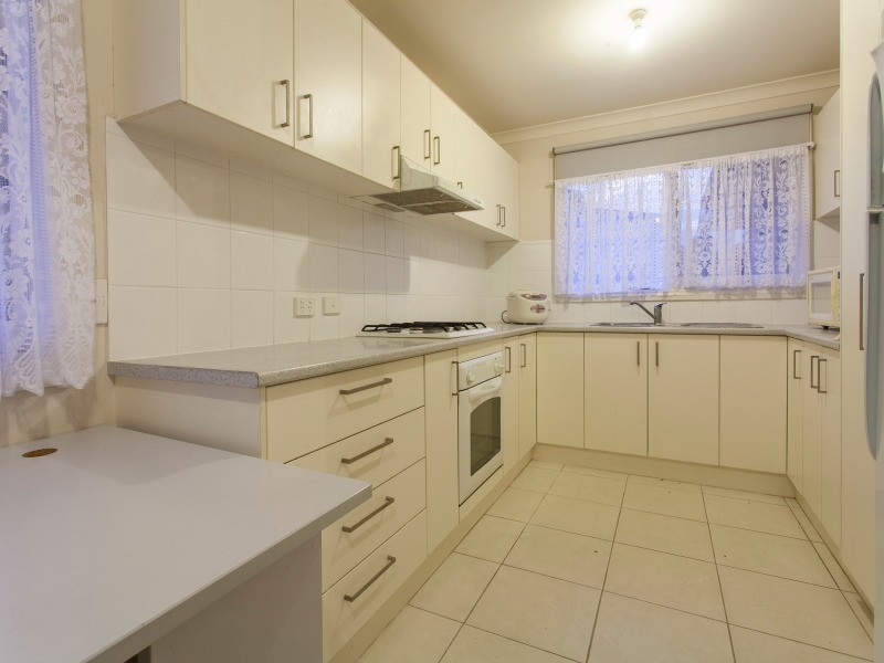 16 Wangarra Road, Frankston VIC 3199