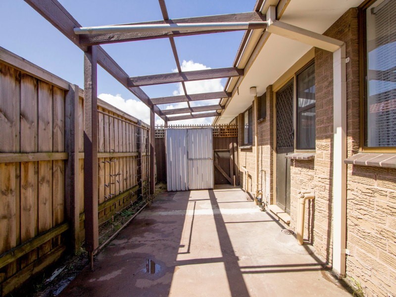 2/15-17 Dandenong Road East, Frankston VIC 3199