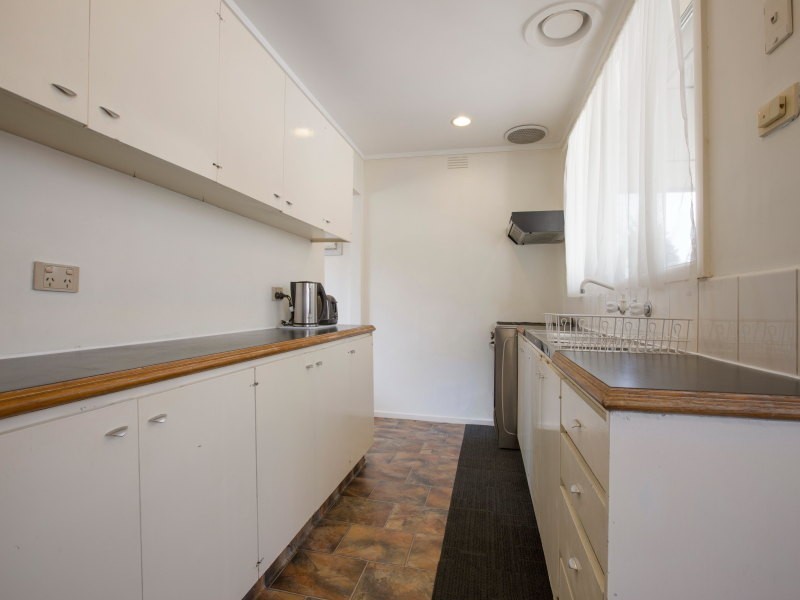 126 Rosemary Crescent, Frankston North VIC 3200