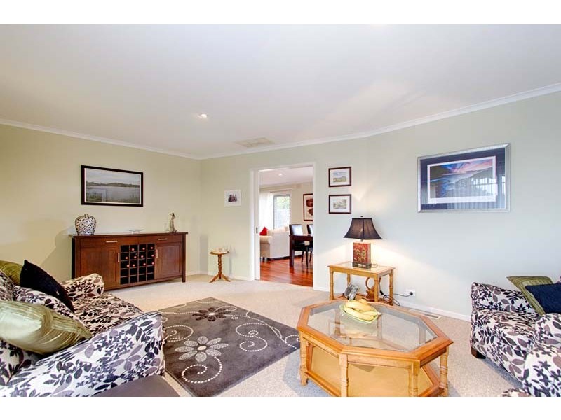 6 Acton Close, Frankston VIC 3199