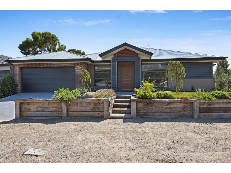 29 Kathleen Crescent, Tyabb VIC 3913