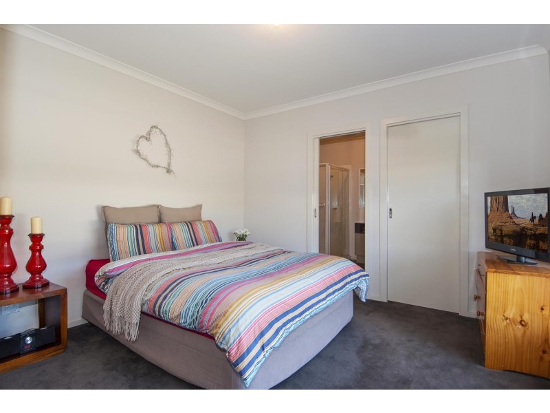 29 Kathleen Crescent, Tyabb VIC 3913