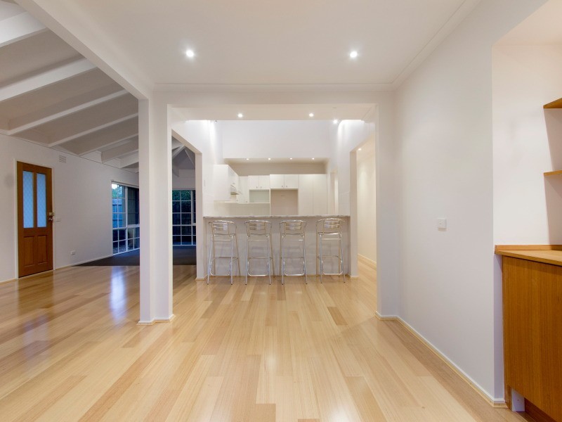 8 Moorooduc Highway, Frankston South VIC 3199