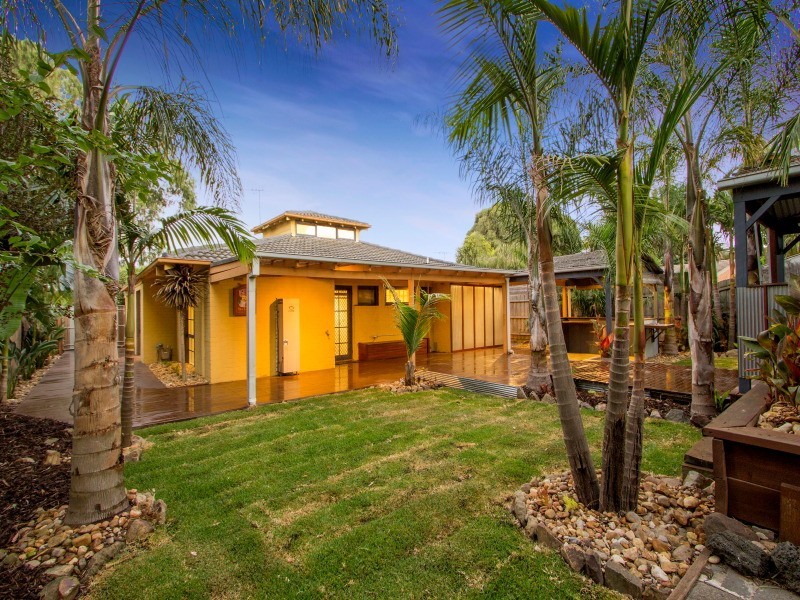 8 Moorooduc Highway, Frankston South VIC 3199