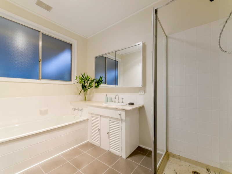 39 Karingal Drive, Frankston VIC 3199