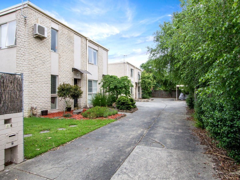 2/15 Duncan Avenue, Seaford VIC 3198