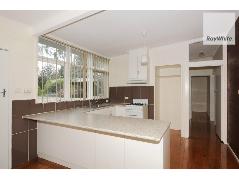 17 Coprosma Avenue, Frankston VIC 3199