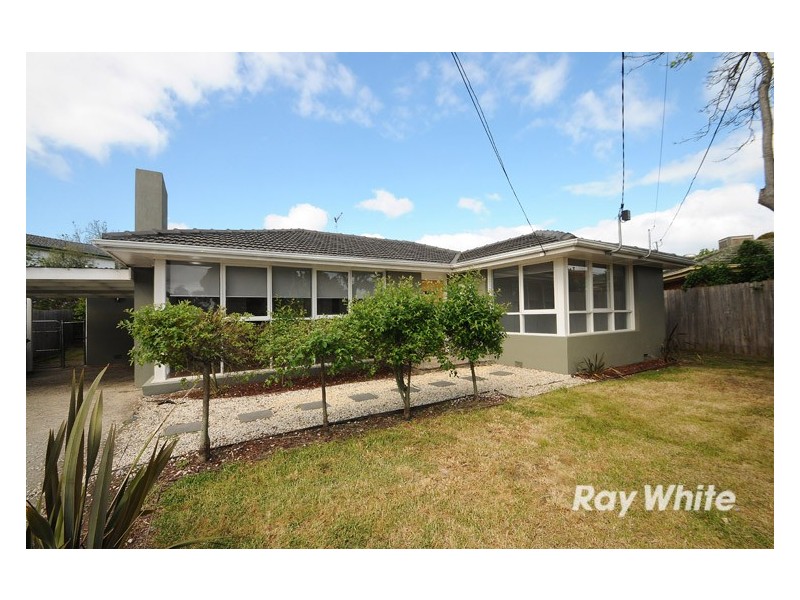 16 Tudor Court, Frankston VIC 3199