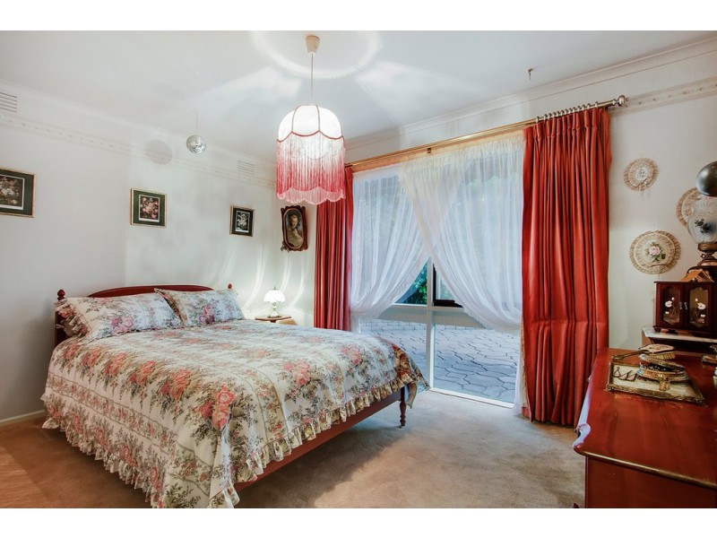 6 Lansvale Court, Frankston VIC 3199