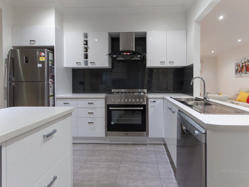 1/24 Parer Street, Frankston VIC 3199