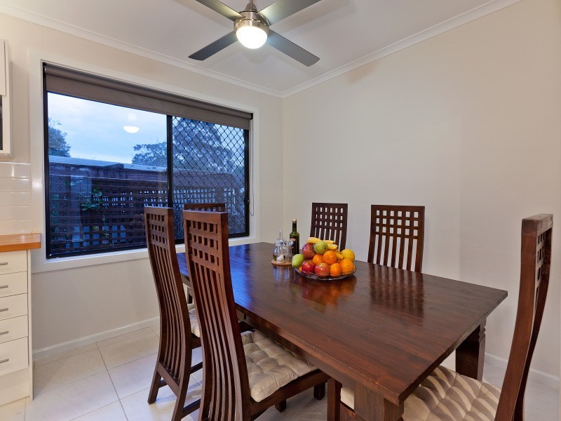 8 Nodding Avenue, Frankston North VIC 3200