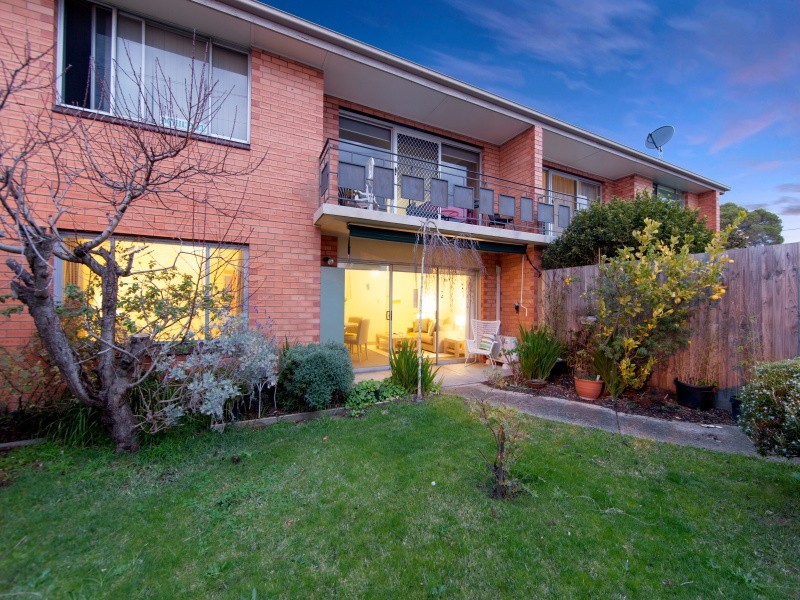 2/47 Kars Street, Frankston VIC 3199