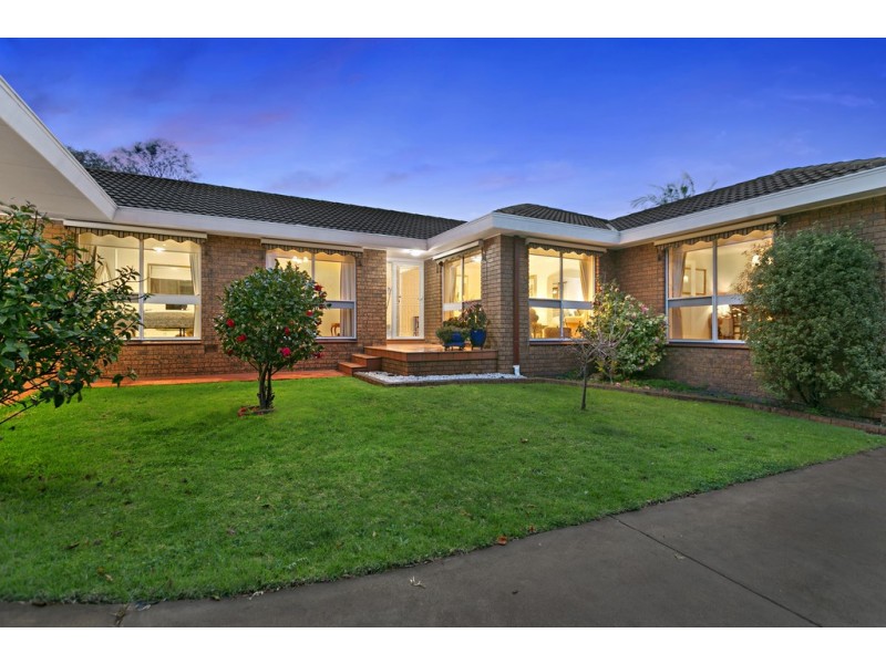 41 McComb Boulevard, Frankston South VIC 3199