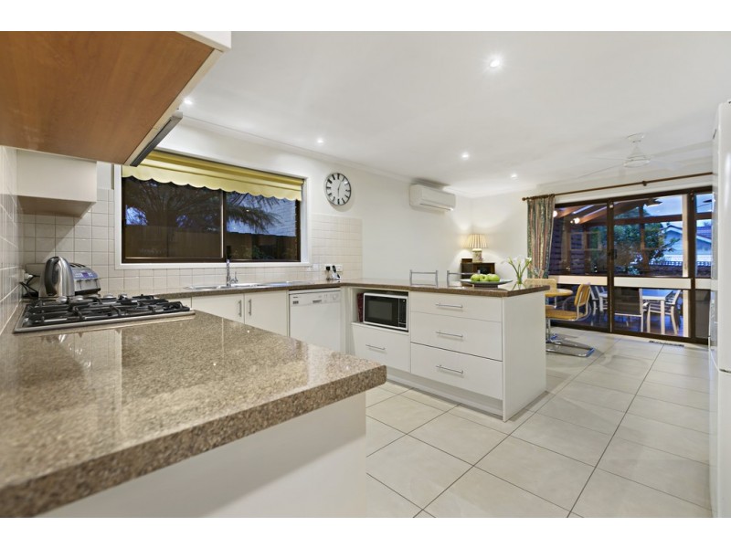 41 McComb Boulevard, Frankston South VIC 3199