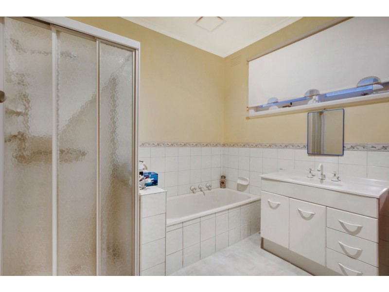 11 Corlett Street, Frankston VIC 3199