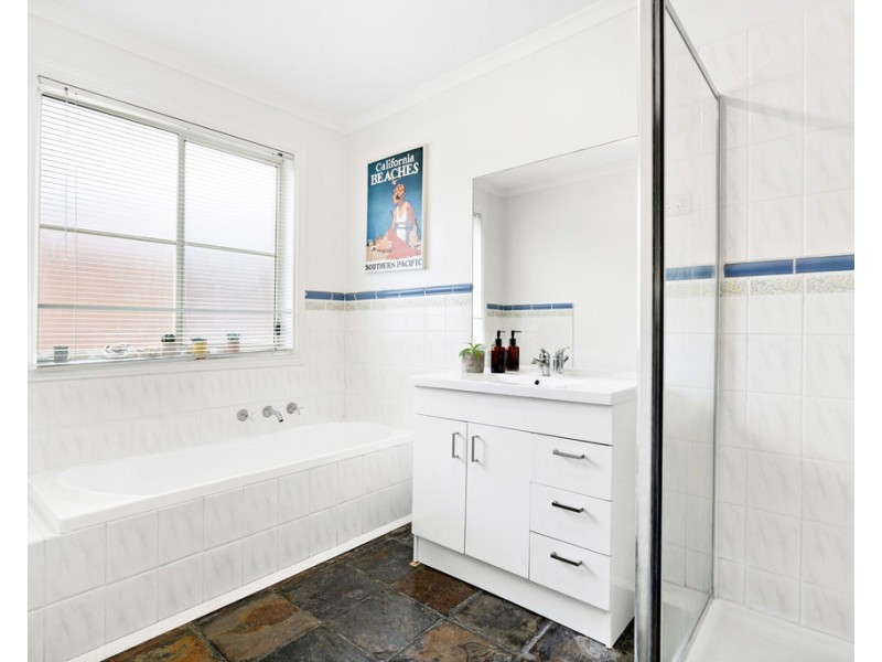 44 Quarry Road, Langwarrin VIC 3910
