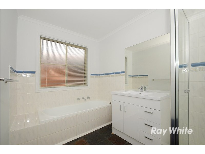 44 Quarry Road, Langwarrin VIC 3910