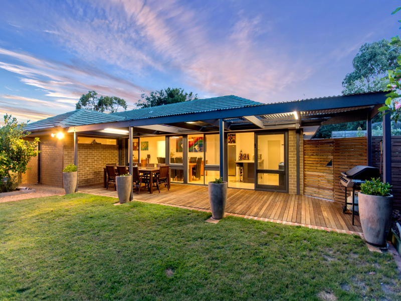 6 Elinga Court, Frankston VIC 3199